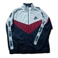 ราคา ไนกี้ เสื้อวอร์มแขนยาว อก 50 (21148319351)