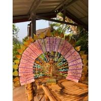 ราคา นกยูงไม้แกะสลัก สีทอง ติดกระจกหลากสี ขนาด 6" นกยูง พุ่มกฐิน นกยูงมงคล สัตว์มงคล สำหรับทำพุ่มกฐินหรือผ้าป่าถวายวัด (11618220174)