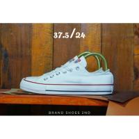 ราคา รองเท้า converse all star คอนเวิสสีขาวมือสองแบรนแท้ ไซด์ 37.5/24 ซม. ใหม่มาก (8826276941)