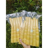 ราคา หน่อไม้ต้มสุกแพ็ค 4 ถุงถุงละ1 กิโลแถมฟรีผงใบย่านาง1ถุง (43759139101)