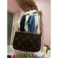 ราคา กระเป๋าคล้องมือหลุยส์วิตตอง (มือสอง) (19500826553)