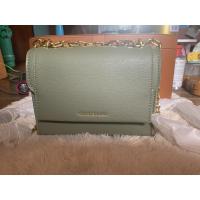 ราคา กระเป๋าสะพายข้างCHARLES&KEITH (8282561880)
