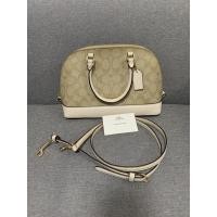 ราคา ส่งต่อ กระเป๋า coach ทรงโดม สีขาว ของแท้ 1000% (8258312527)