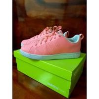 ราคา รองเท้า Adidas NEO ของแท้ size 38 (10030621328)
