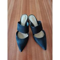 ราคา รองเท้าส้นสูงแบรนด์ Schutz (44302698135)