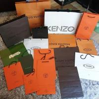 ราคา ถุงกระดาษ Brandname แท้จากshop (7911915119)