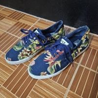 ราคา รองเท้า HUF มือสอง Size ยาว 26 US 8 (29401602981)