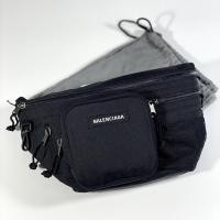 ราคา แนะนำสอบถามจำนวนคงเหลือก่อนกดซื้อนะคะ Balenciaga MEN'S EXPLORER MULTIZIP BELTPACK IN BLACK (ผ้าไนล่อน) (11024300569)