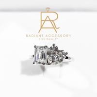 ราคา แหวนเงินแท้ชุบทองคำขาว เพชรคู่ Heart & Emerald cut เพชร Moissanite พร้อมใบเซอร์ (17497221437)