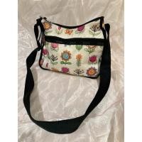 ราคา กระเป๋า Lesportsac มือสอง (4960348572)