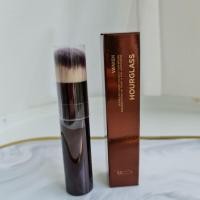 ราคา Hourglass แปรงแต่งหน้า Vanish Seamless Finish Foundation Brush (8060082917)