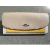 ราคา COACH : SLIM ENVELOPE WALLET IN GEOMETRIC COLORBLOCK CROSSGRAIN LEATHER (317111778)