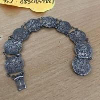 ราคา ข้อมือเงินแn้ งานเก่าลายสวย (41402957070)