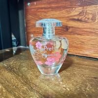 ราคา แท้ Elizabeth Arden Pretty 50ml. ขวดรุ่นลิมิเต็ด ลายดอกไม้บานสะพรั่งรอบขวด สวยงามมาก (43104974004)