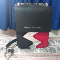 ราคา กระเป๋าสะพายข้าง Armani Exchange ใหม่ มือ 1 (25600150226)