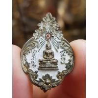 ราคา เข็มกลัดหลวงพ่อโสธร วัดโสธรวรารามวรวิหาร จ.ฉะเชิงเทรา ปี2523 (รุ่นออกวัดป่าสัก) (29137710860)