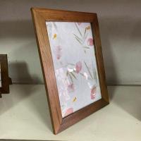 ราคา กรอบรูปไม้สัก ขนาดA4 ผลิตจากไม้สักแท้ สามารถตั้งโต๊ะ หรือแขวนได้ อันละ 229.- (20201928539)