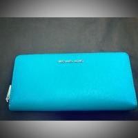 ราคา กระเป๋าสตางค์ Michael kors มือสอง (7738605489)