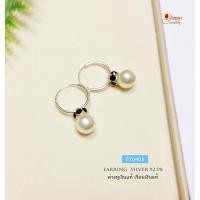 ราคา ต่างหูเงินแท้ แบบห่วง ห้อยมุกประดับพลอยสี - สีนิล ดำ (มุกสังเคราะห์ ) (เรือนเงินแท้) EY0405 (5002335677)