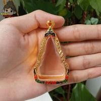 ราคา กรอบพระ กรอบพระชุบทองลงยา | ใส่พระท่ากระดาน | กว้าง2.9*สูง4.7ซม.(ขนาดจอกระจก) (21384621987)