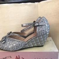 ราคา Shuberry แท้ มือ1 (1959736765)