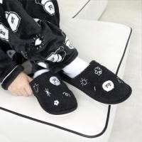 ราคา พร้อมส่ง Kakao Friends Doodle Slippers Ryan & Choonsik (27463372858)