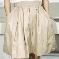 ราคา [BURBERRY] กระโปรงสีเบจ ทรงปล่อย มือสองญี่ปุ่น สภาพใหม่ ใส่สวย ไฮโซค่ะ (1790512346)