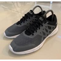 ราคา รองเท้า FILA ไซส์ 41/ 26 cm. (18961296681)