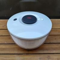 ราคา เครื่องปั่นผักสลัด OXO Salad Spinner ของใหม่เก่าเก็บ (8443845267)
