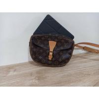 ราคา กระเป๋าหลุยสะพายข้าง (9601732792)