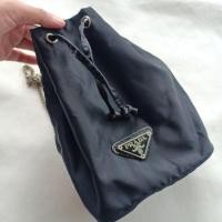 ราคา มือสอง ✌️ Prada nylon ทรงจีบ (16755696557)