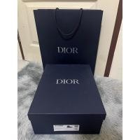 ราคา กล่องรองเท้าDIOR ขนาด 11x15x5.5 พร้อมถุงกระดาษแท้มือสอง (21586967670)