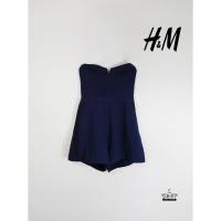 ราคา [พร้อมจัดส่ง] จั๊มสูทผู้หญิงขาสั้น เกาะอก ขาสั้น H&M สีกรมท่า มีกระเป๋า2ข้าง มีซิปด้านหลัง สภาพ85% (40011639457)