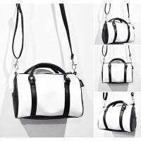 ราคา Sale!!ส่งฟรีลทบกระเป๋า RIYA BRAND รุ่นหมอน สีขาวหูดำ (51981662)