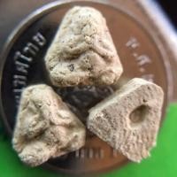 ราคา พระปิดตา พิมพ์กรมหลวงชุมพร ( ปี 2556 ) ยอดพระปิดตาเล็กพริกขี้หนู แรงเผ็ดร้อน เน้นหนุนดวง ค้ำชะตา หลวงพ่อชำนาญ สร้างเอง (19980940959)