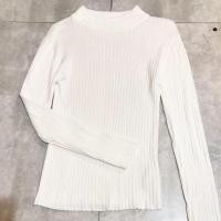 ราคา เสื้อไหมพรมคอเต่าสีขาว แบรนด์ผ้าญี่ปุ่น size S-M ผู้หญิง อก32-34” สภาพ90% ใหม่ ไม่หมอง ไม่มีตำหนิ (1804043372)