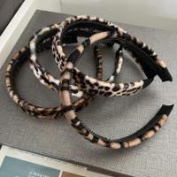 ราคา ที่คาดผมลายเสือ ที่คาดผมผ้ากำมะหยี่นิ่มลายเสือ สินค้าพร้อมส่งจากไทย (15660803352)