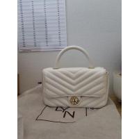 ราคา กระเป๋า LYN เกรด OUTLET พร้อมถุงผ้าแบรนด์ มือ 1 (24959663853)