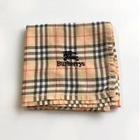 ราคา ผ้าเช็ดหน้าแบรนด์เนม Burberry มือสอง (11601845464)