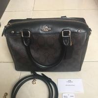 ราคา Coach หมอน 9 นิ้ว สีน้ำตาล#มือสอง แท้ (1450372911)