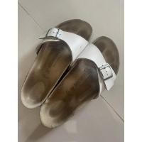 ราคา birkenstock madrid white (21771414545)