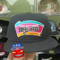 ราคา หมวก Mitchell & Ness "San Antonio Spurs" Snapback OSFA (24762941877)