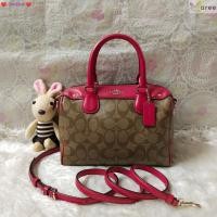 ราคา coachหมอน coachแท้ coachมือสองสภาพดี (3901367800)