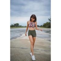 ราคา USED ส่งต่อ กางเกงขาสั้นแอคทีฟ - NOOnara Active Shorts ผ้า 2 ชั้น สี Olive Green (M) (24543413898)