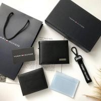 ราคา TOMMY Short Wallet with Key Setกระเป๋าสตางค์ใบสั้น (8871349696)