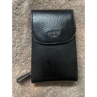 ราคา กระเป๋าสะพานสายโซ่ของGuessของแท้ (15500691003)