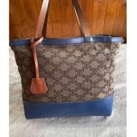 ราคา Celine vintage big macadam pattern tote bag ทรง shopping สภาพดีค่ะ ของแท้ เซลีน ซีลีน มือสอง กระเป๋าแบรนด์เนม (11469556758)