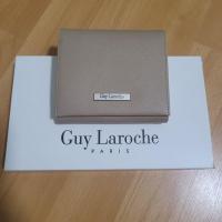 ราคา กระเป๋า​สตางค์​ใบสั้น​ Guy Laroche Wallet (16963875657)