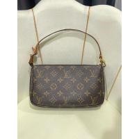 ราคา louis vuitton pochette (27464612823)