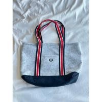 ราคา ❌Sold❌ [แท้/พร้อมส่ง] กระเป๋า Fred Perry Tote bag (มือสอง) (20088387985)